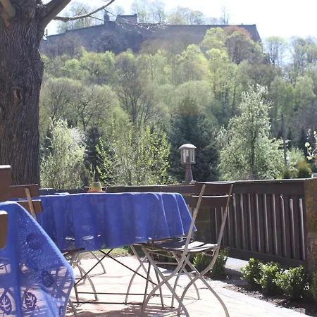 Landgasthof Neue Schaenke Otel