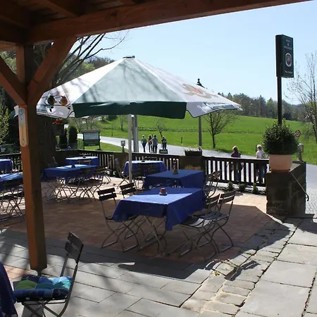 Landgasthof Neue Schaenke Otel Königstein an der Elbe