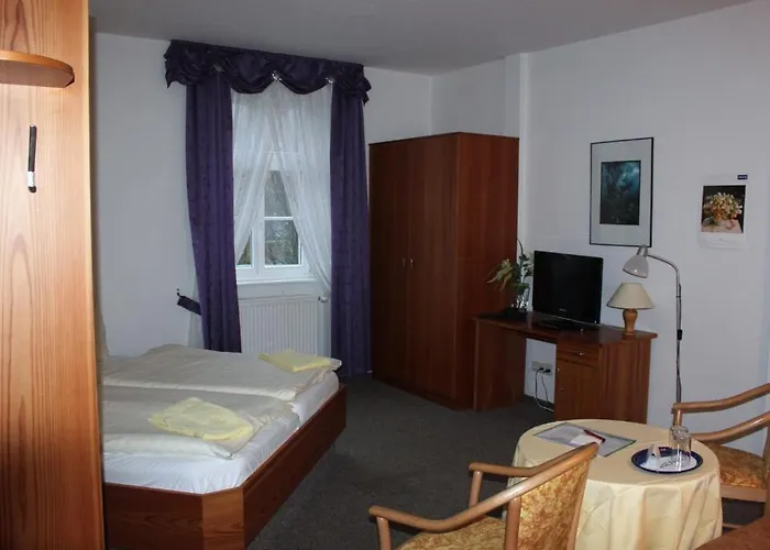 فندق Landgasthof Neue Schaenke 3*