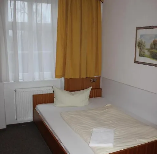 Landgasthof Neue Schaenke فندق